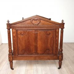 Italian Walnut Daybed circa 1820 - 4211186