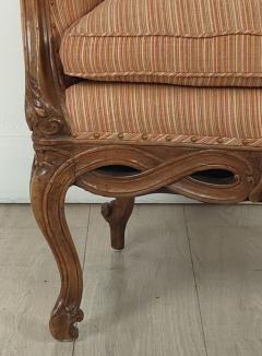 Italian Walnut Tub Chair 19th century - 4093779