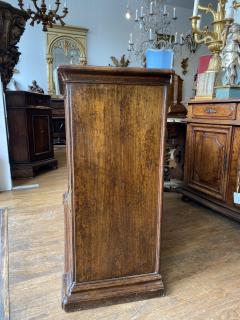 Italian Walnut credenza Circa 1850 - 2539155