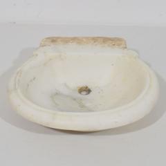 Italian White Marble 18th Century Water Basin or Sink - 4109191