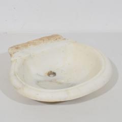 Italian White Marble 18th Century Water Basin or Sink - 4109197
