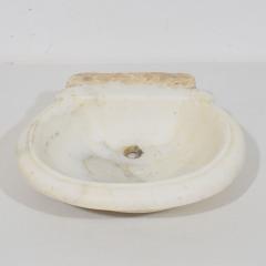 Italian White Marble 18th Century Water Basin or Sink - 4109198