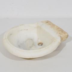 Italian White Marble 18th Century Water Basin or Sink - 4109200