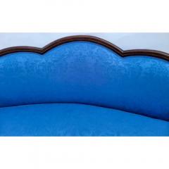 J A Schumacher 18th C Style Carved Walnut Schumacher Blue Damask Curved Sofa Settee - 3593918