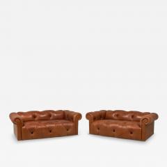 J Robert Scott J Robert Scott Pair of American Tufted Brown Leather Chesterfield Sofa - 4307288
