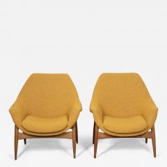 J lia Gaubek Pair of Mid Century Julia Gaubek Armchairs - 3302378