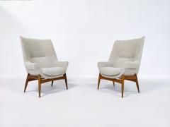 J lia Gaubek Pair of Mid Century Modern Armchairs by Julia Gaubek in Beige Boucle - 2980816