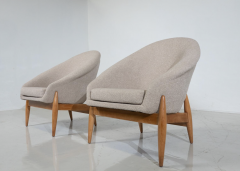 J lia Gaubek Pair of Mid Century Modern Beige Fabric Armchairs by Julia Gaubek Hungary 1950 - 3353132