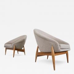 J lia Gaubek Pair of Mid Century Modern Beige Fabric Armchairs by Julia Gaubek Hungary 1950 - 3360164