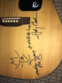 JOHNNY CASH AND BONO AUTOGRAPHED ACOUSTIC GIBSON GUITAR - 735293