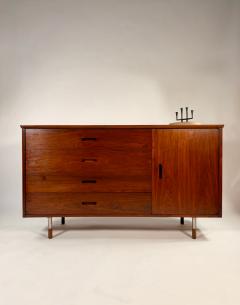 Jack Cartwright Jack Cartwright Walnut Credenza for Founders - 4324744