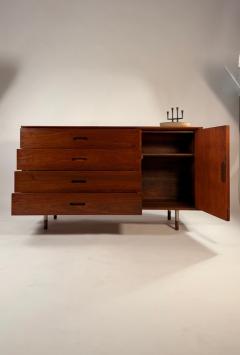Jack Cartwright Jack Cartwright Walnut Credenza for Founders - 4324747