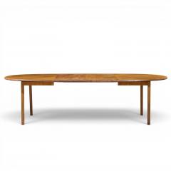 Jack Cartwright Jack Cartwright for Founders Style Oak Expanding Dining Table with 2 Leaves - 4569369