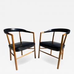 Jacob Kj r Jacob Kjaer Pair of Jacob Kjaer UN Armchairs - 3706495