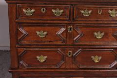 Jacobean Chest Of Drawers In Oak And Walnut 17th Century - 2936619