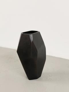 Jacques Jarrige Bronze faceted vase Nazca  - 2563225