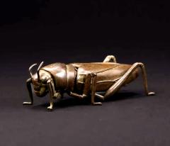 Japanese Articulate Bronze Grasshopper Jizai Okimono Myochin Linage Signed - 4472794