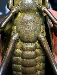 Japanese Articulate Bronze Grasshopper Jizai Okimono Myochin Linage Signed - 4472796