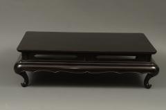 Japanese Black Lacquer Presentation Table - 3914076