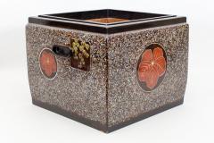 Japanese Lacquer Hibachi Brazier  - 1950314