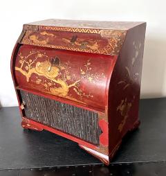 Japanese Maki e Lacquered Wood Kodansu Small Chest with Drawers Meiji Period - 3943642