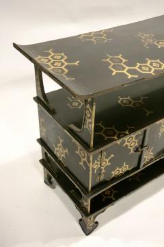 Japanese Meiji Lacquer Tana Tiered Tea Cabinet  - 2162746