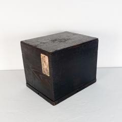 Japanese Pine Painted Box circa 1900 - 2978856