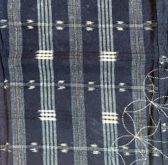 Japanese Vintage Indigo Woven Ikat Gasuri with Sashiko Textile Panel - 2788862