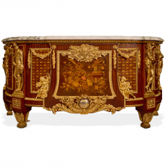 Jean Henri Riesener A 19TH CENTURY FRENCH ORMOLU MOUNTED COMMODE AFTER JEAN HENRI RIESENER - 3537502