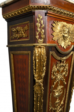 Jean Henri Riesener FRENCH ORMOLU MOUNTED AND MARBLE TOP PEDESTALS AFTER RIESENER 19TH CENTURY - 3537712