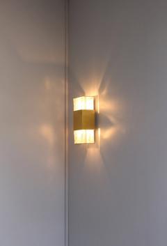 Jean Perzel A FINE FRENCH ART DECO BRONZE AND SLABS GLASS SCONCE BY JEAN PERZEL - 1054066