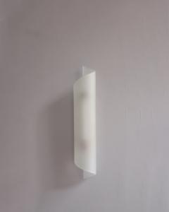 Jean Perzel Fine French Art Deco Frosted Glass and Bronze Sconce by Perzel - 4382076