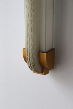 Jean Perzel Fine French Art Deco Vertical Wall Light in Bronze and Glass by Jean Perzel - 1377179
