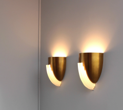 Jean Perzel Pair of Fine French Art Deco Bronze and Glass Sconces by Jean Perzel - 3678602