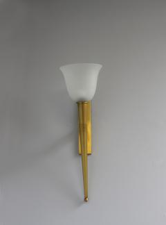 Jean Perzel UNUSUALLY LARGE FINE FRENCH 1950S BRONZE AND GLASS TORCHERE SCONCE BY PERZEL - 977260