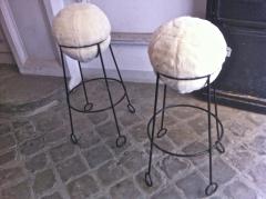 Jean Roy re Jean Roy re are documented set of 4 model yoyo bar stools - 1310302