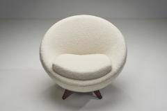 Jean Roy re Mid Century Modern Ovoid Lounge Chair in the manner of Jean Roy re Europe 1950s - 4646970