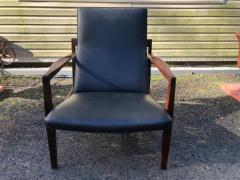 Jens Risom Handsome Jens Risom Walnut Lounge Chair Mid Century Modern - 3779500