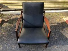 Jens Risom Handsome Jens Risom Walnut Lounge Chair Mid Century Modern - 3779538