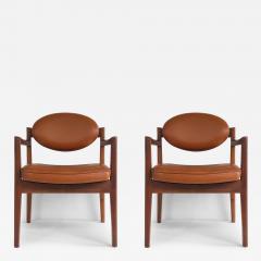 Jens Risom Jens Risom Design Pair of Oiled Walnut Leather Upholstered Armchairs c 1965 - 3505219