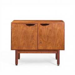 Jens Risom Jens Risom Mid Century Walnut 2 Door Cabinet Credenza - 4561398