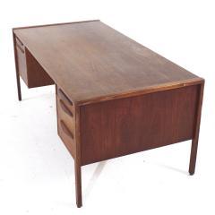 Jens Risom Jens Risom Mid Century Walnut Executive Desk - 3837439