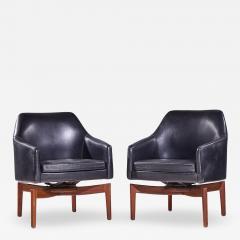 Jens Risom Jens Risom Mid Century Walnut Swivel Chairs Pair - 4477904