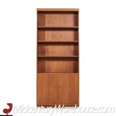 Jens Risom Jens Risom Style Mid Century Walnut Bookcases Pair - 3436990