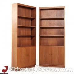 Jens Risom Jens Risom Style Mid Century Walnut Bookcases Pair - 3437013