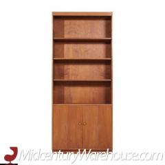 Jens Risom Jens Risom Style Mid Century Walnut Bookcases Pair - 3463019