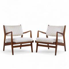 Jens Risom Jens Risom U430 Mid Century Walnut Lounge Chairs Pair - 4422201