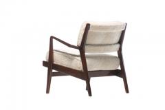 Jens Risom Jens Risom Walnut Lounge Chairs in Ivory Shearling circa 1950s - 1882702