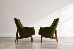 Jens Risom Lounge Chairs Model 2136 by Jens Risom in Velvet and Walnut C 1950s - 4788724