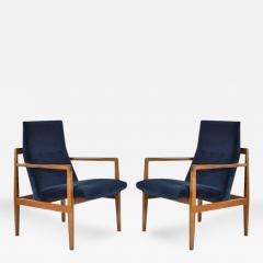 Jens Risom Pair of Floating Jens Risom Lounge Chairs in Navy Blue Velvet - 140722